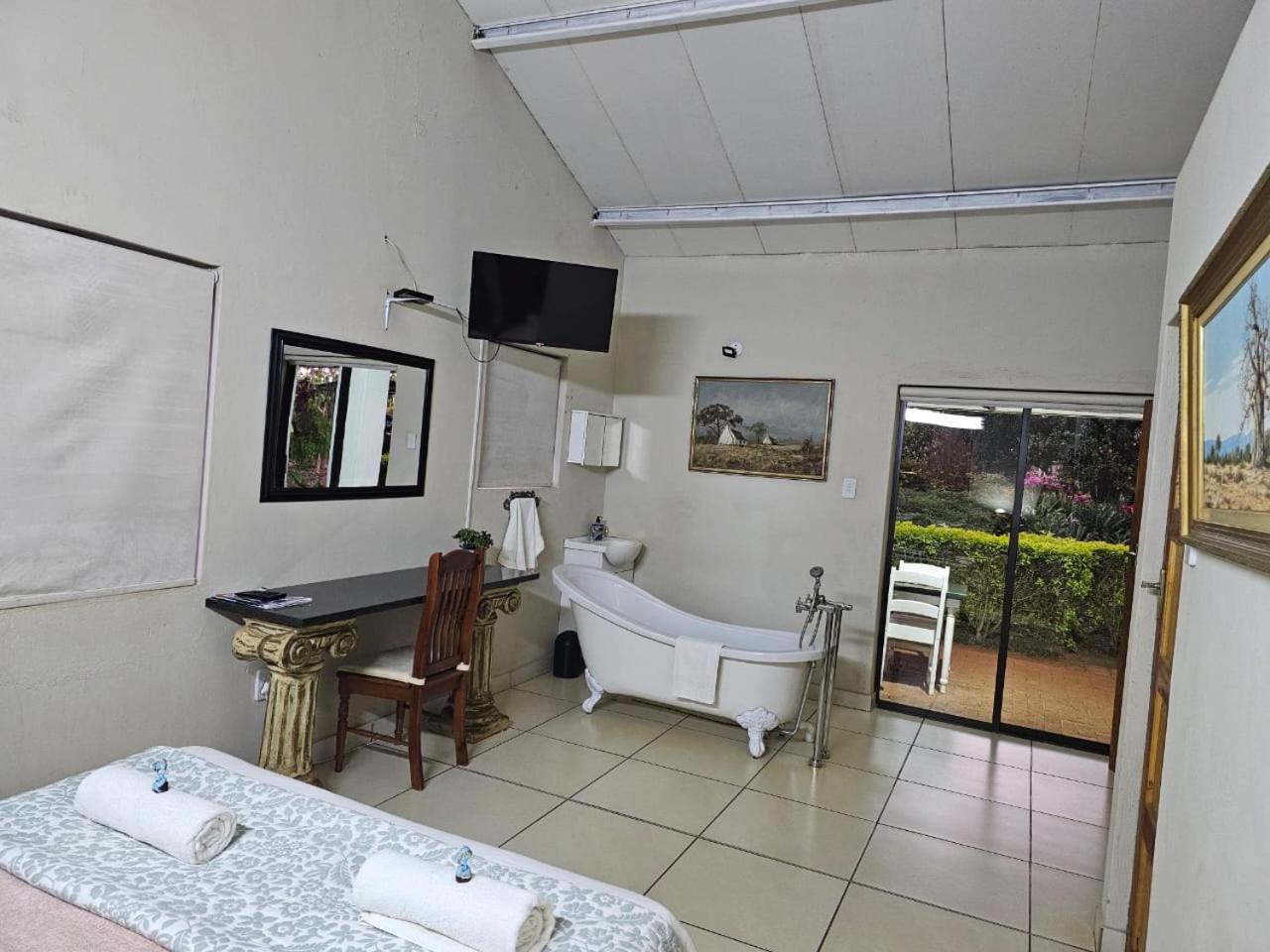 Tzaneen White House Lodge מראה חיצוני תמונה